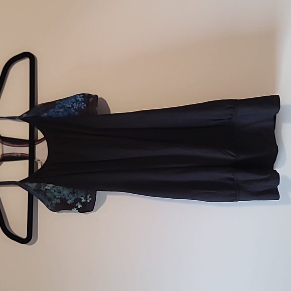 Lululemon No Limits Floral Print Bra Tank Top size 4 - Picture 2 of 6